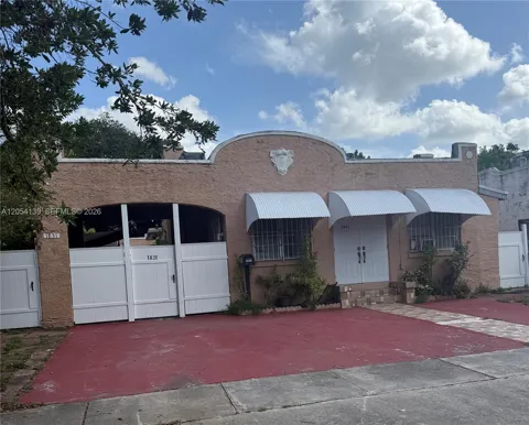 1831 SW 10th St