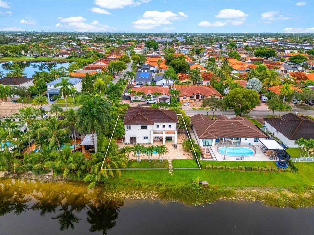 3654 SW 150th Ct Miami, FL 33185