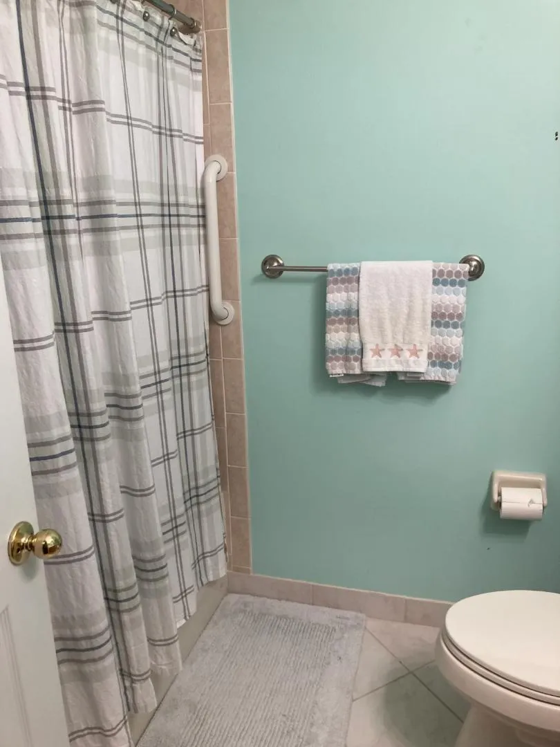 1571 SE HAMPSHIRE WAY #102 Stuart, FL 34994