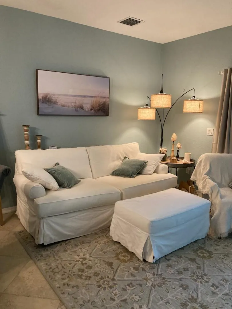 1571 SE HAMPSHIRE WAY #102 Stuart, FL 34994