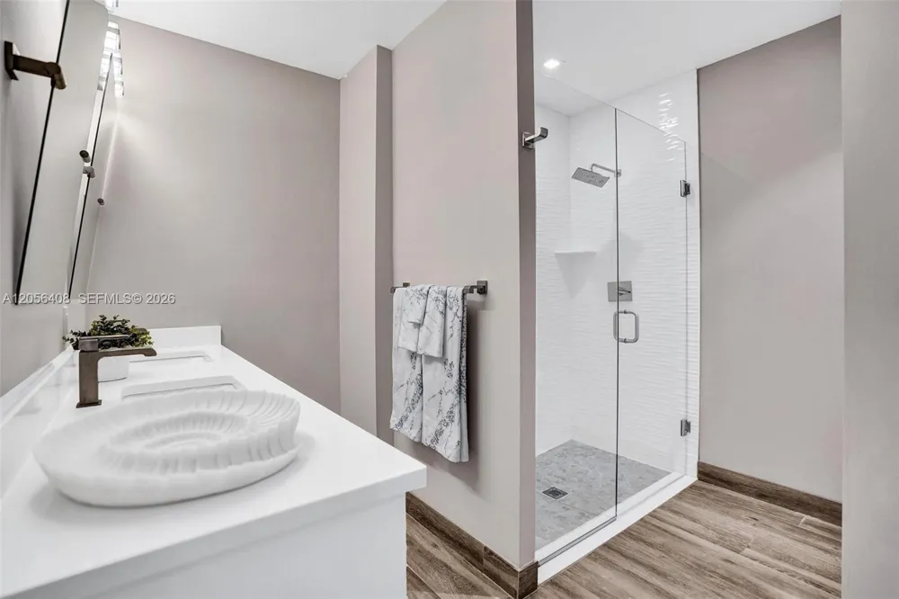 41 Seminole Street SW #Apt #3-10 Stuart, FL 34994