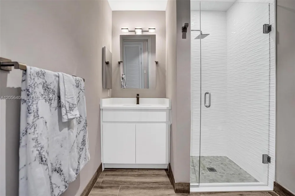 41 Seminole Street SW #Apt #3-10 Stuart, FL 34994