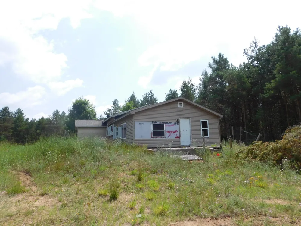 11880 Pine Cove Unknown, MI 49649