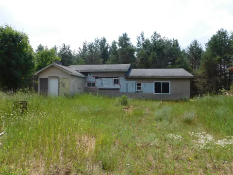 11880 Pine Cove