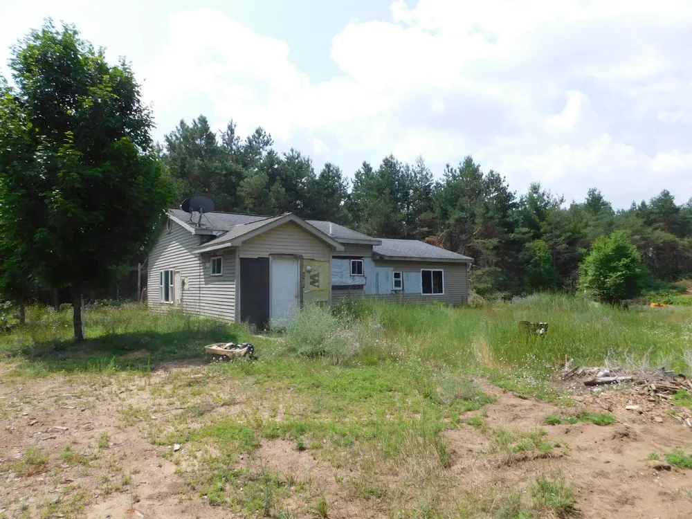 11880 Pine Cove Unknown, MI 49649