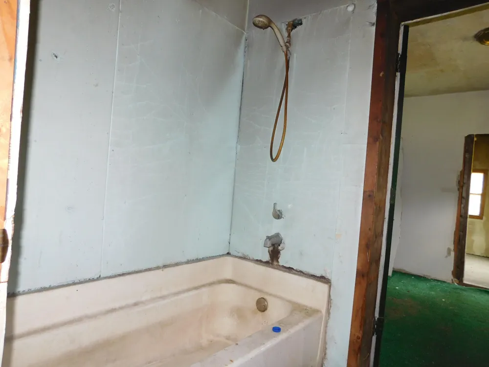 11880 Pine Cove Unknown, MI 49649