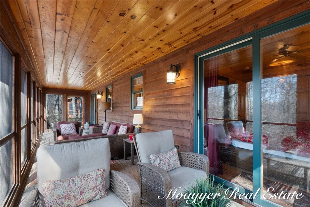 6459 Lilypad Lane Saugatuck Township, MI 49453
