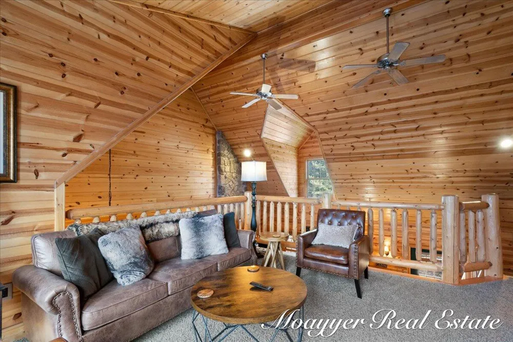 6459 Lilypad Lane Saugatuck Township, MI 49453