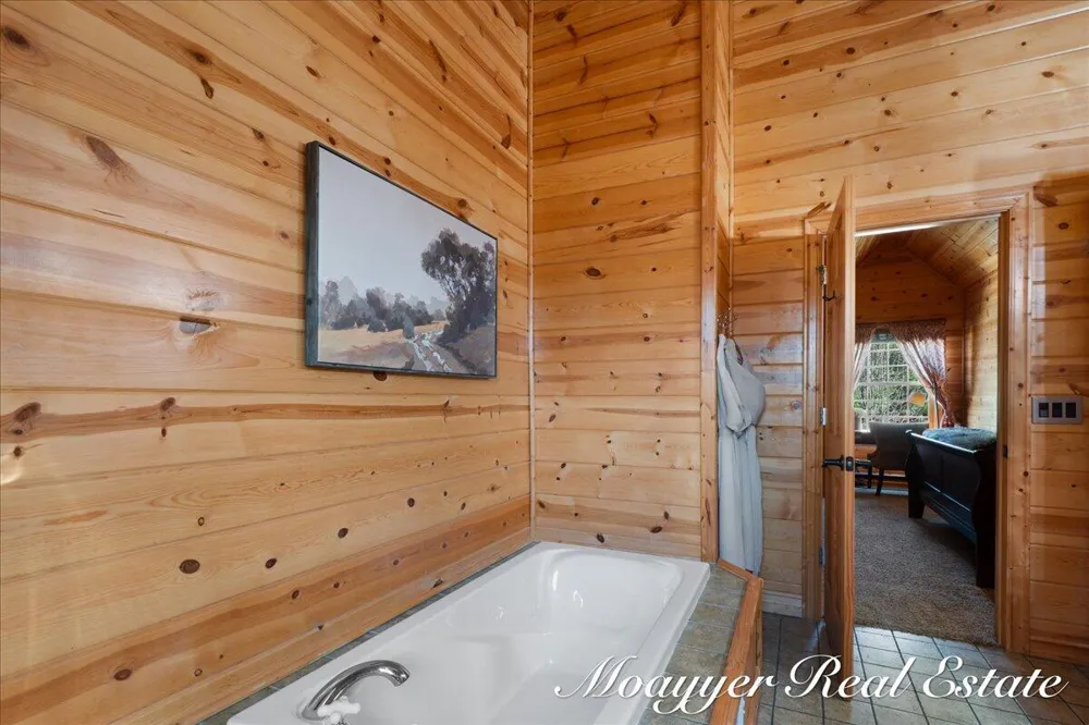 6459 Lilypad Lane Saugatuck Township, MI 49453
