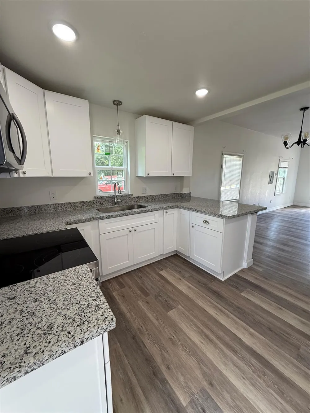 324 E Wilkins Street Angleton, TX 77515