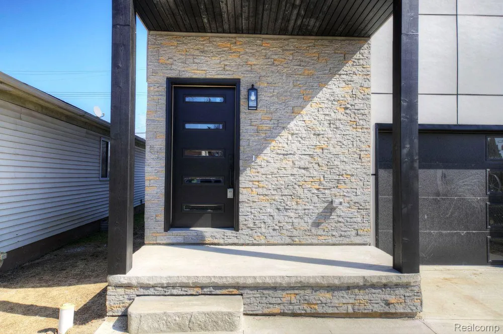 2808 Goodrich Street Ferndale City, MI 48220