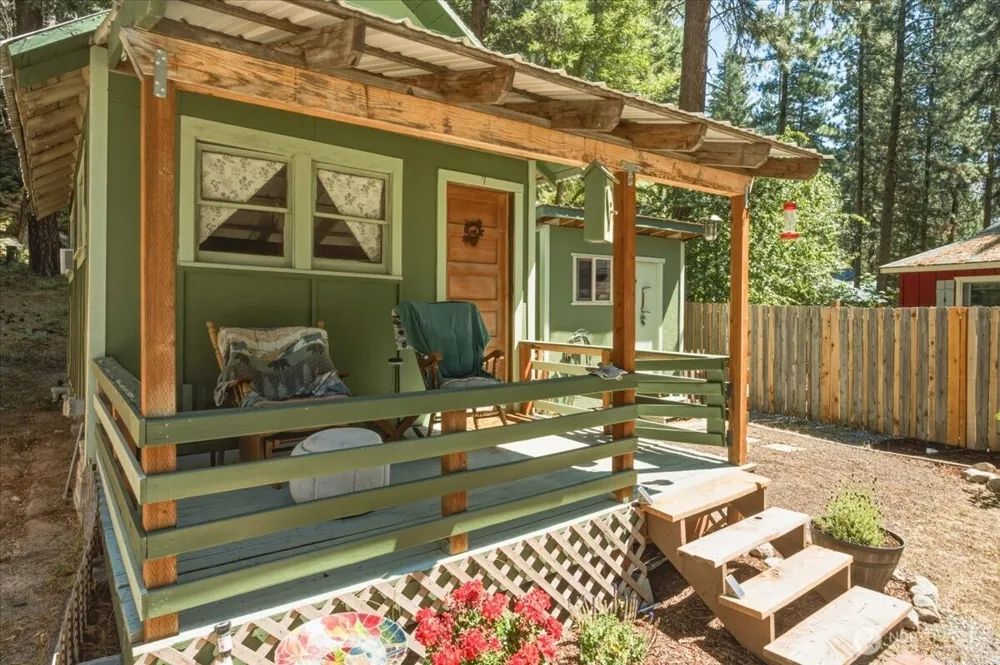 17964 Entiat River Road Entiat, WA 98822