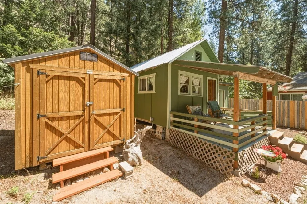 17964 Entiat River Road Entiat, WA 98822