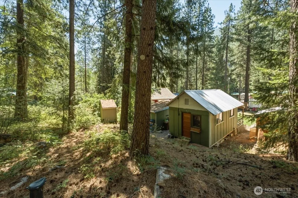 17964 Entiat River Road Entiat, WA 98822