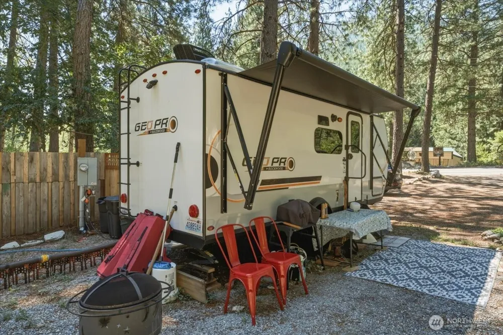 17964 Entiat River Road Entiat, WA 98822
