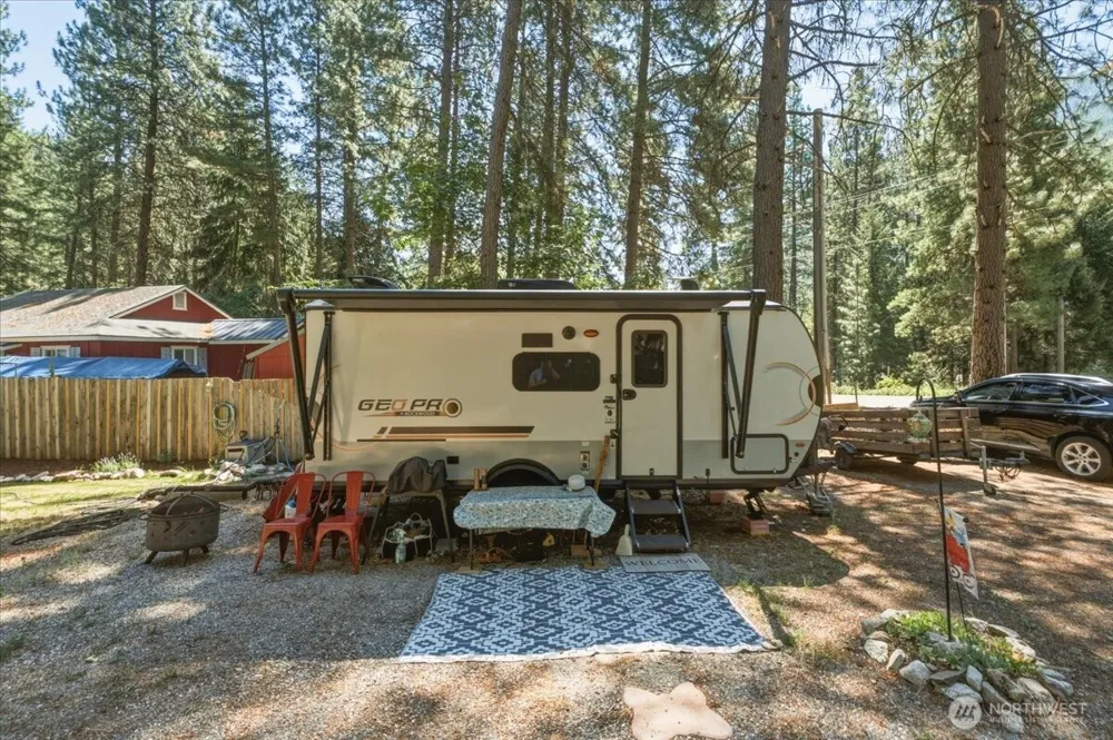 17964 Entiat River Road Entiat, WA 98822