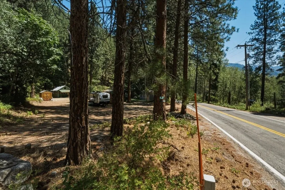 17964 Entiat River Road Entiat, WA 98822