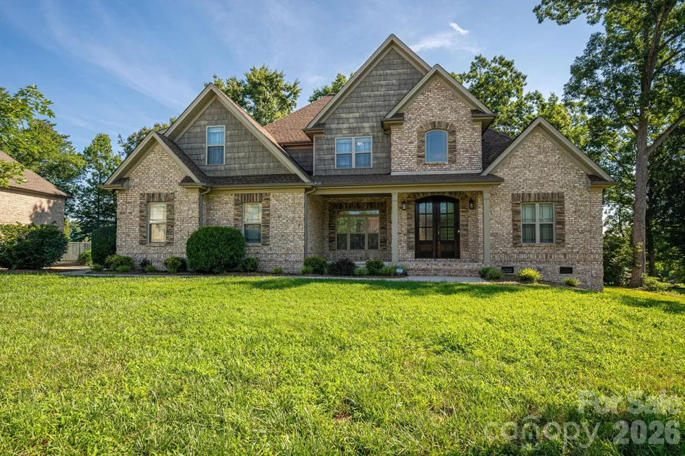 708 Players Ridge Road Hickory, NC 28601