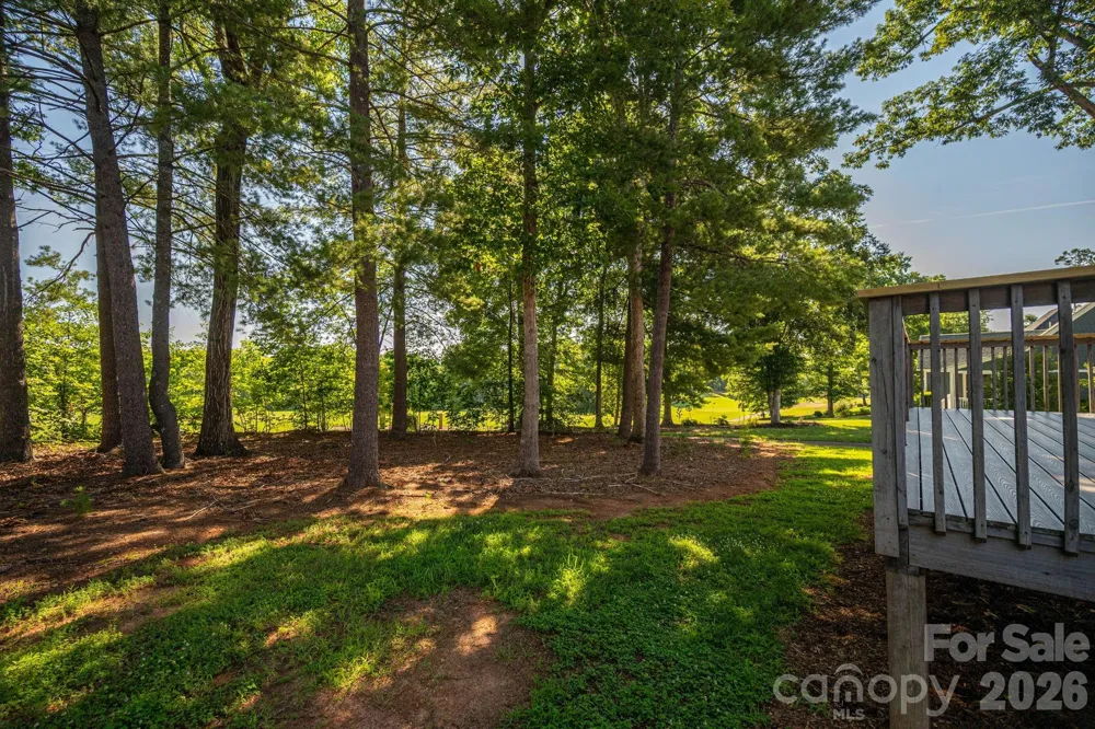 708 Players Ridge Road Hickory, NC 28601