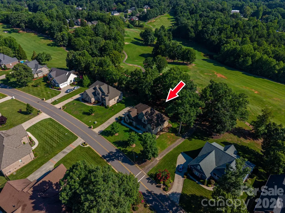 708 Players Ridge Road Hickory, NC 28601