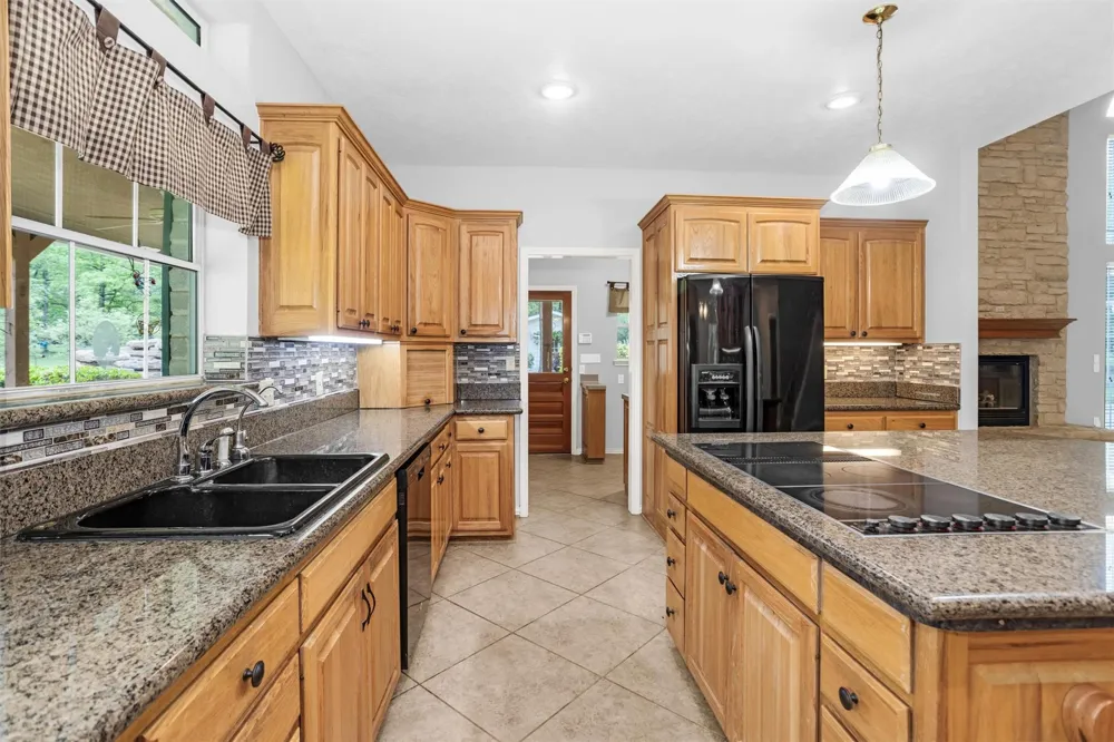 235 Caravella Court Livingston, TX 77351