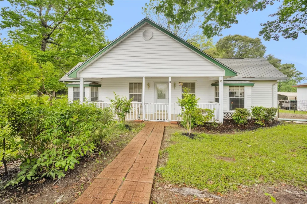 235 Caravella Court Livingston, TX 77351