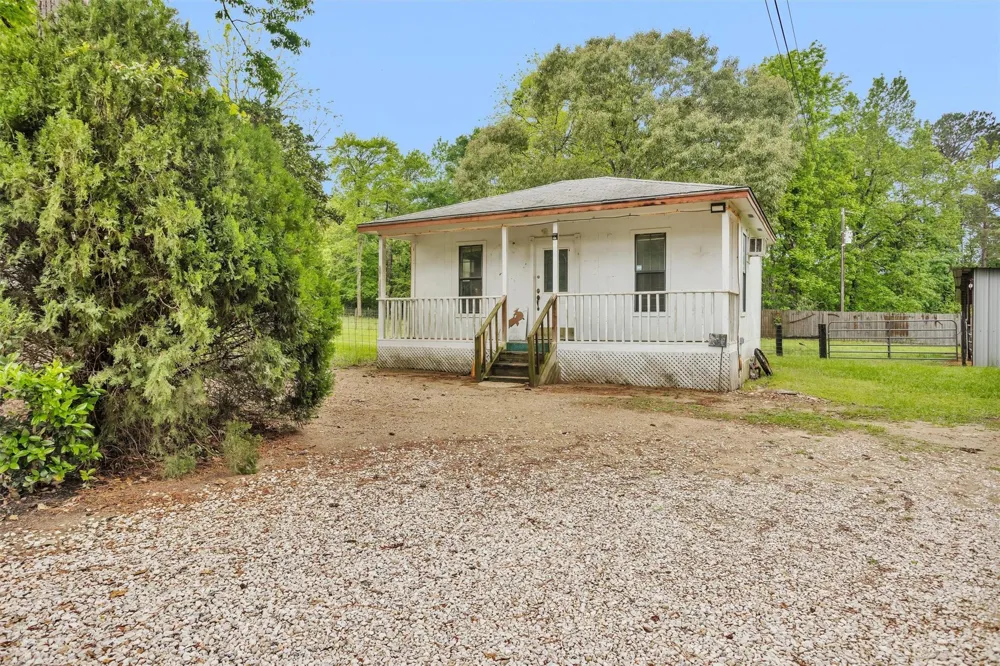 235 Caravella Court Livingston, TX 77351
