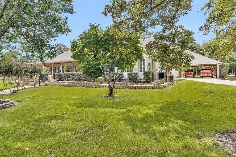235 Caravella Court Livingston, TX 77351