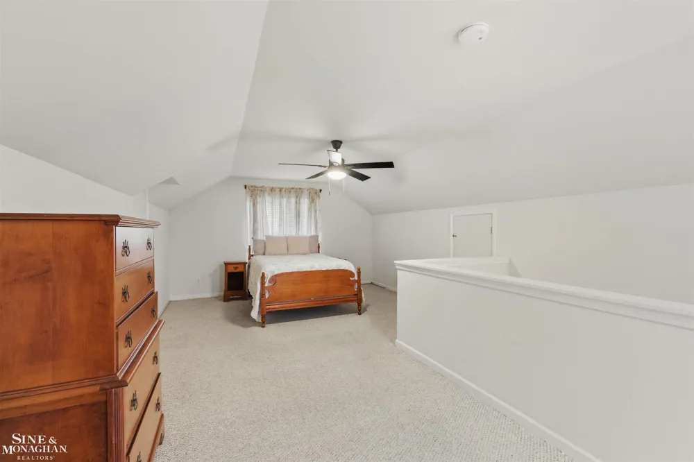 1602 Anita Avenue Grosse Pointe Woods City, MI 48236