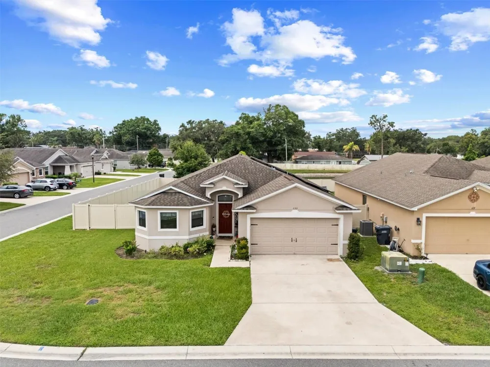133 CROSSING DRIVE Lakeland, FL 33809