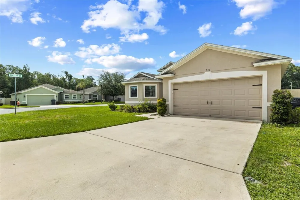 133 CROSSING DRIVE Lakeland, FL 33809