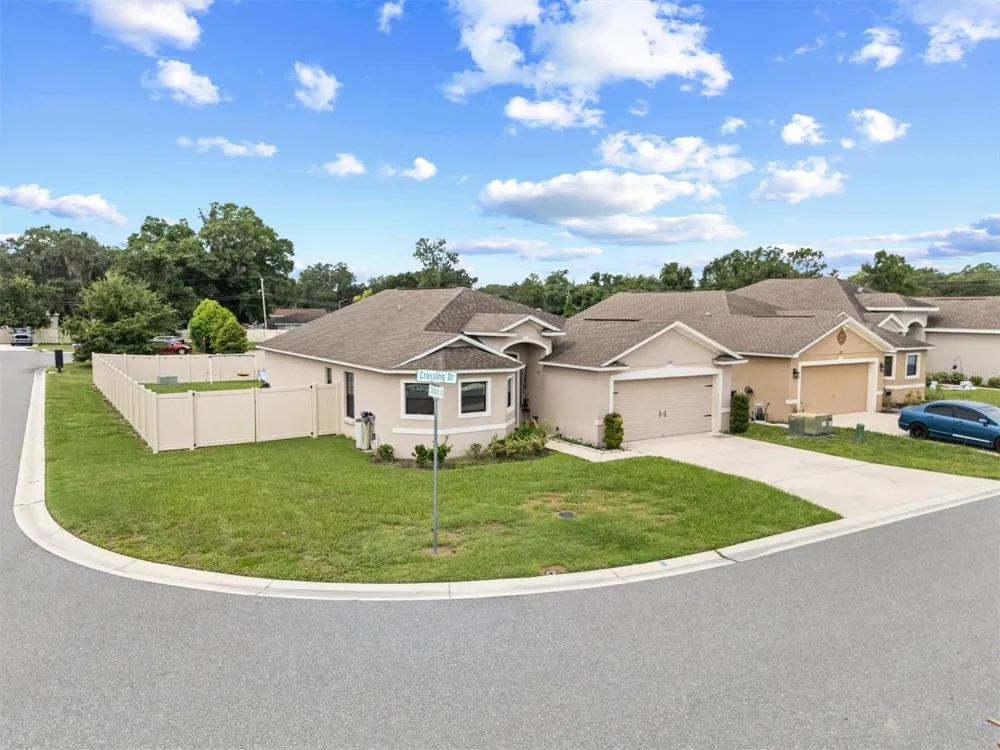 133 CROSSING DRIVE Lakeland, FL 33809