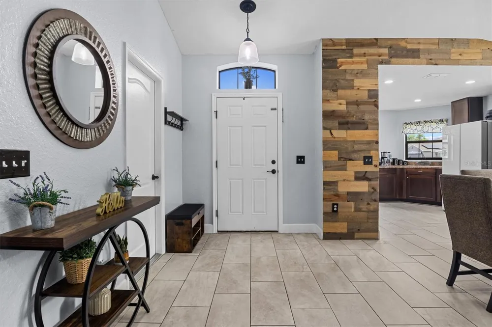 133 CROSSING DRIVE Lakeland, FL 33809