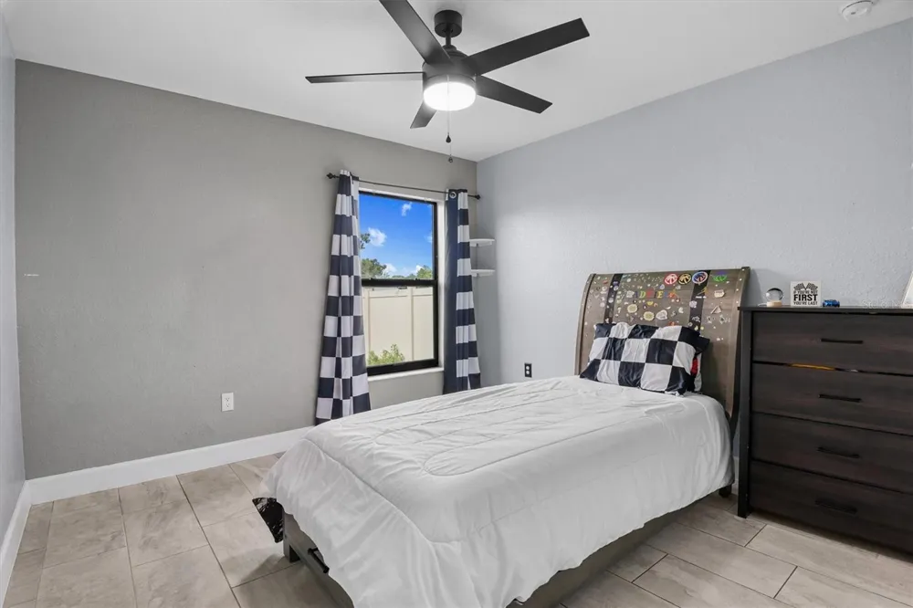 133 CROSSING DRIVE Lakeland, FL 33809