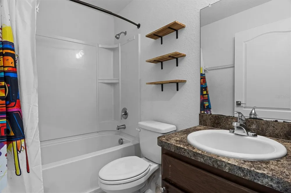 133 CROSSING DRIVE Lakeland, FL 33809