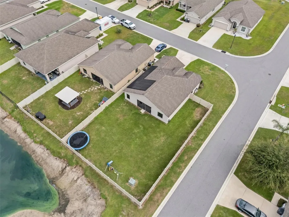 133 CROSSING DRIVE Lakeland, FL 33809