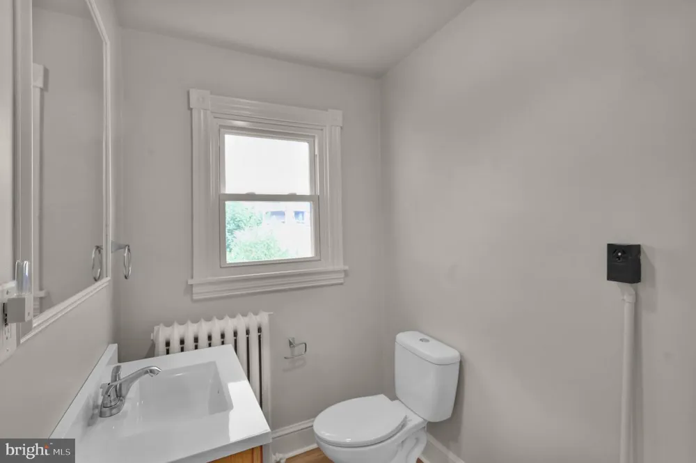 531 WEISER STREET Reading, PA 19601