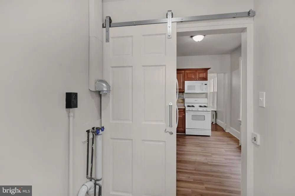531 WEISER STREET Reading, PA 19601