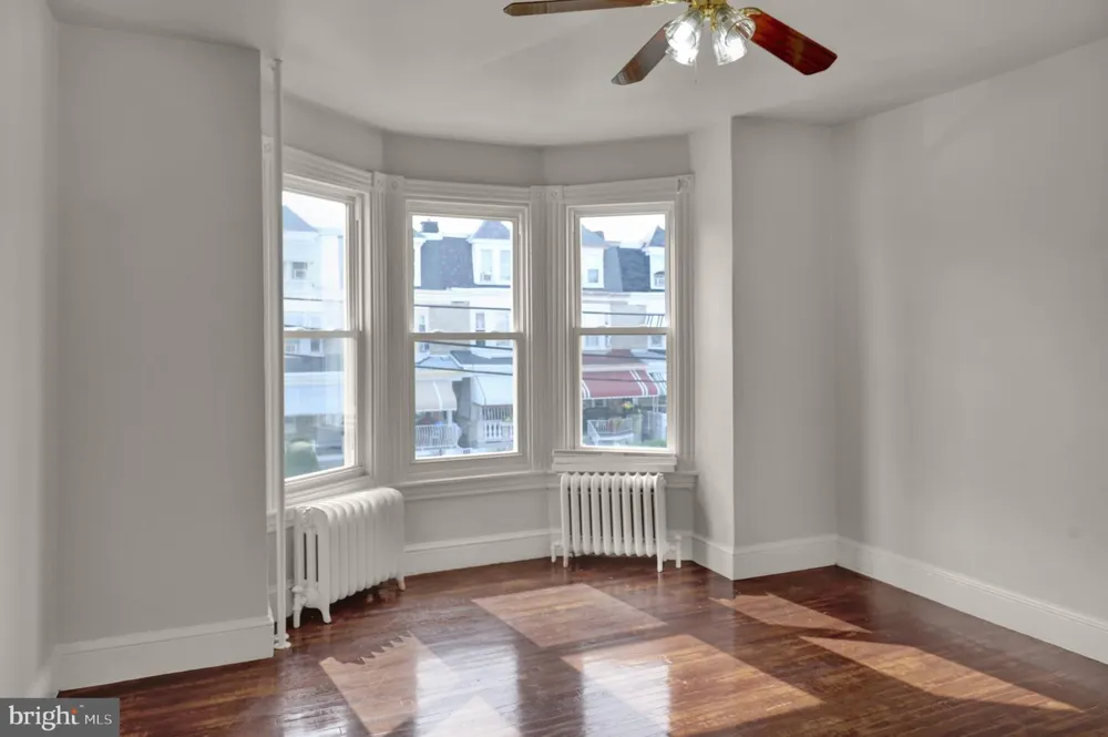 531 WEISER STREET Reading, PA 19601