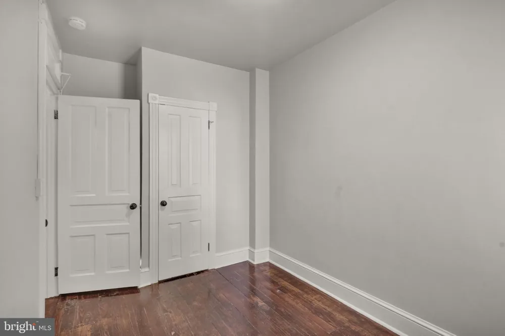 531 WEISER STREET Reading, PA 19601