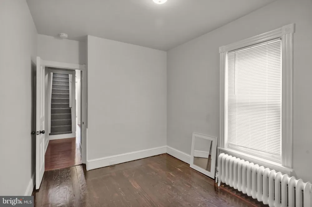 531 WEISER STREET Reading, PA 19601