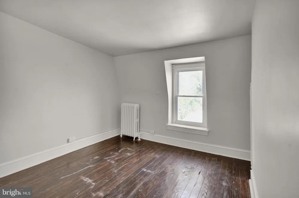 531 WEISER STREET Reading, PA 19601