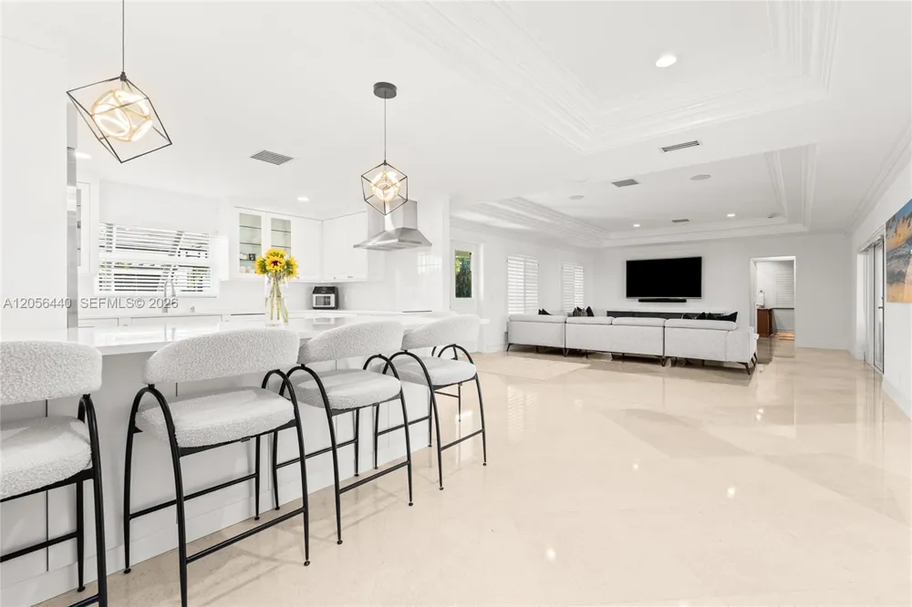 18 Eleuthera Drive Ocean Ridge, FL 33435