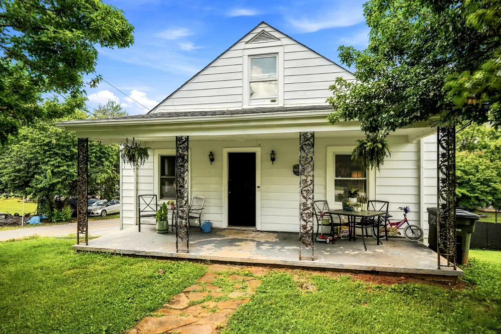 229 Wagoner St Sparta, TN 38583