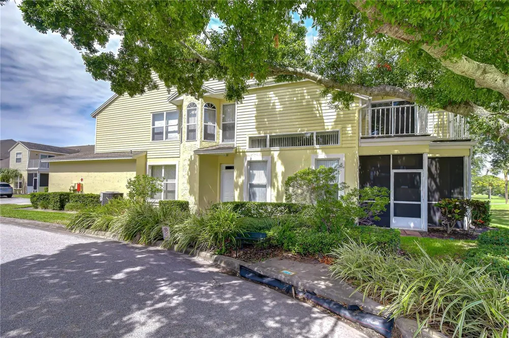 1050 STARKEY ROAD #2105 Largo, FL 33771