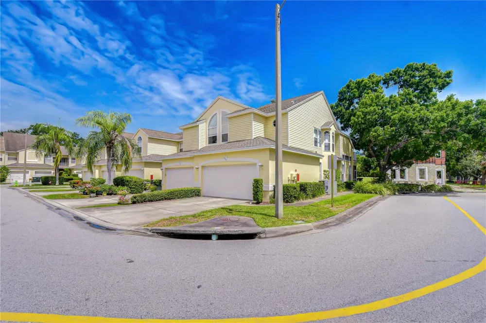 1050 STARKEY ROAD #2105 Largo, FL 33771