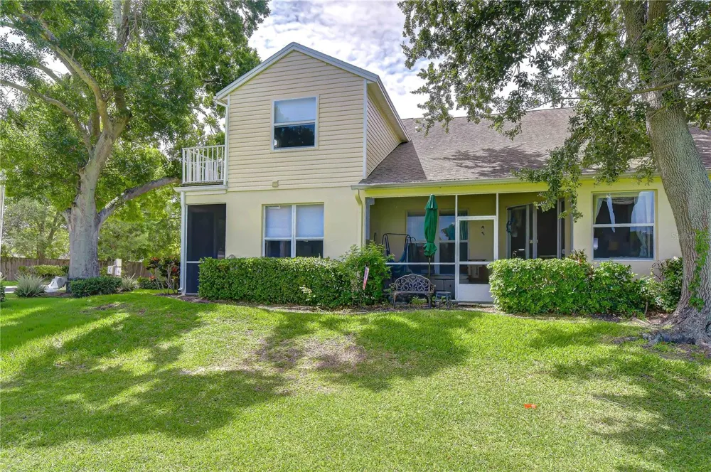 1050 STARKEY ROAD #2105 Largo, FL 33771