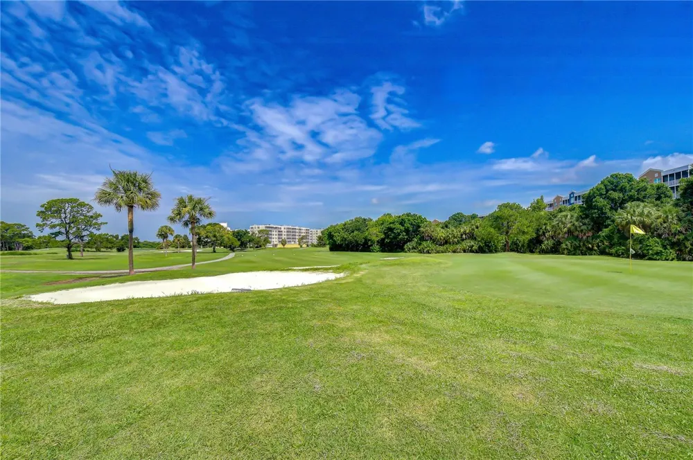 1050 STARKEY ROAD #2105 Largo, FL 33771
