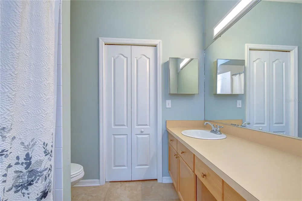 1050 STARKEY ROAD #2105 Largo, FL 33771