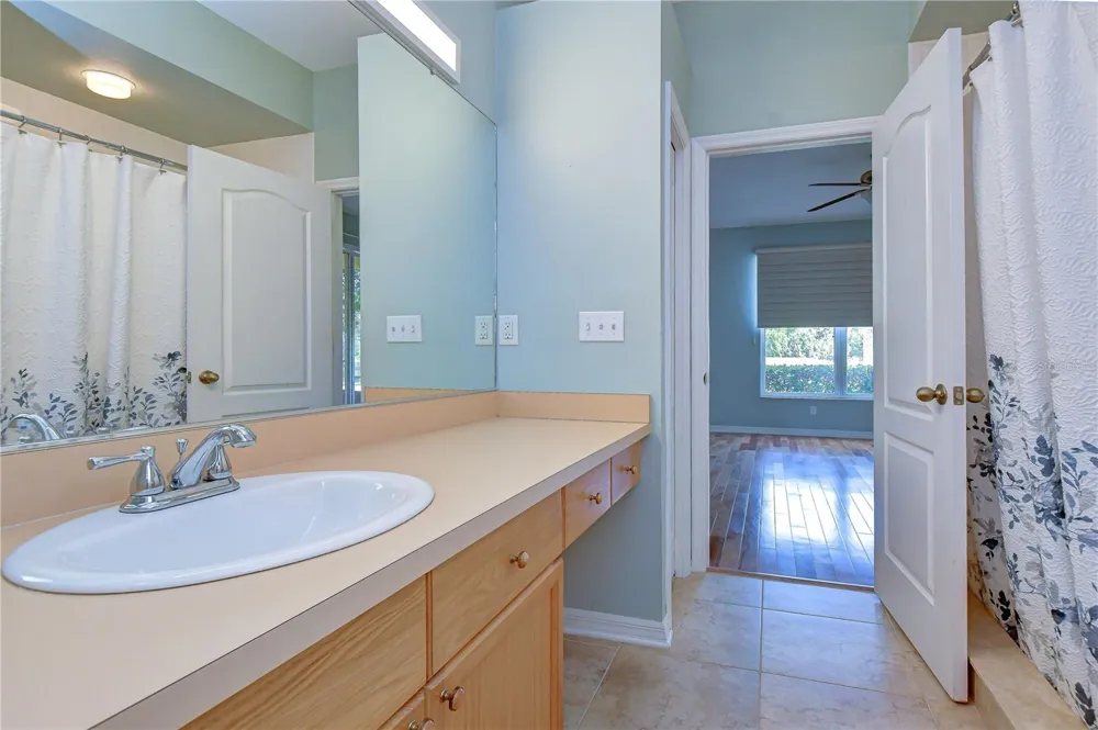 1050 STARKEY ROAD #2105 Largo, FL 33771